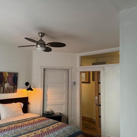 Le 2316 Apartment Сен-Иасент Екстериор снимка