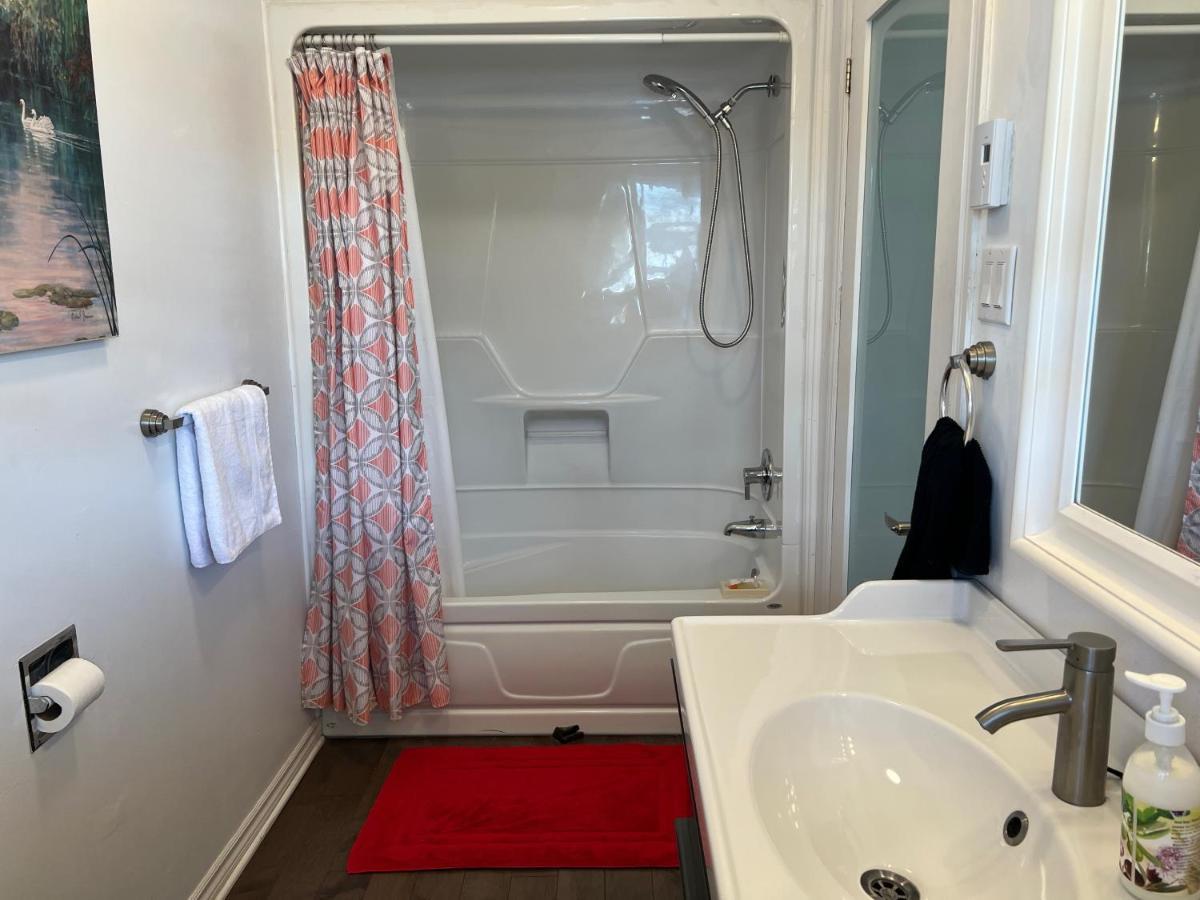 Le 2316 Apartment Сен-Иасент Екстериор снимка