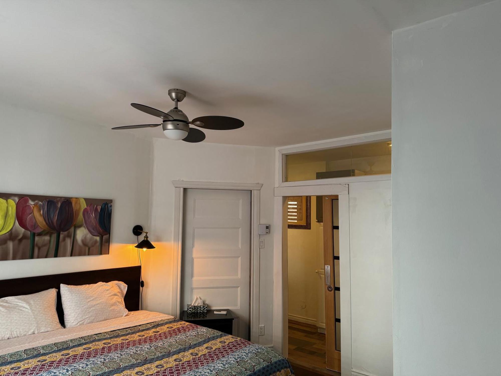 Le 2316 Apartment Сен-Иасент Екстериор снимка